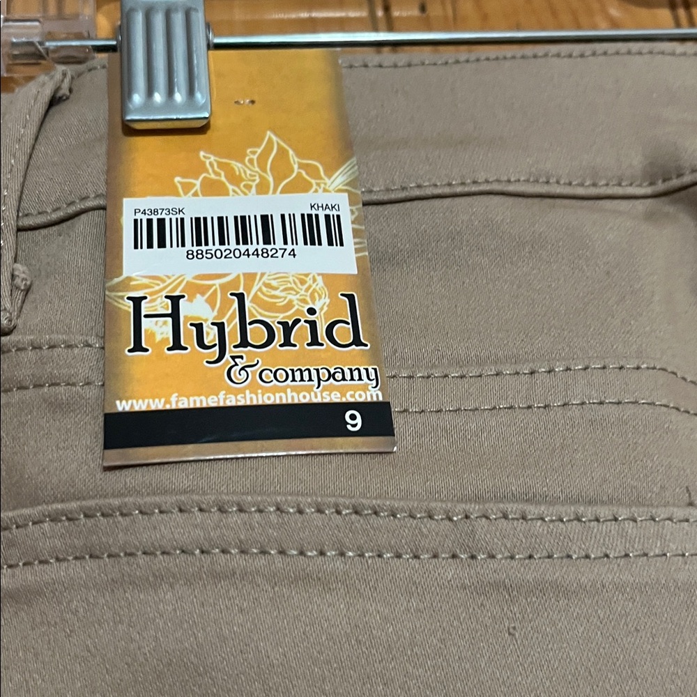 Hybrid & Company Super Stretch Booty Lift Skinny Jeans - Picture 8 of 8